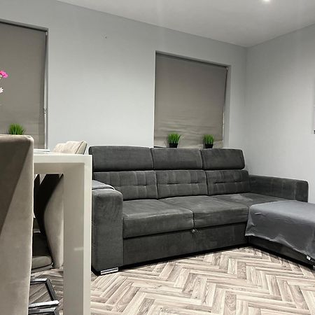 Broadway Retreat With Free Parking Apartment Herne Bay Luaran gambar